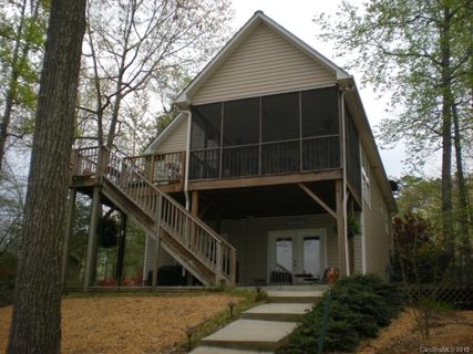 3526 Pinehaven Drive 1039 sold home in Pinehaven, Badin Lake, NC