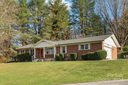 393 Wayside Lane sold home in Hendersonville, SC