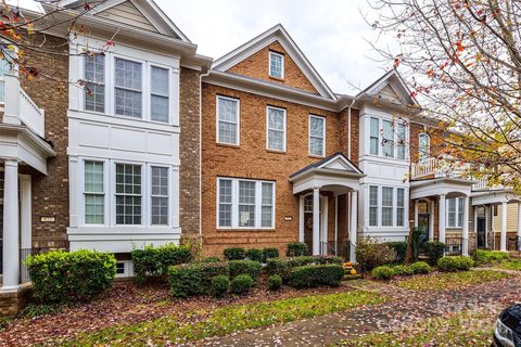 920 Lyndley Drive