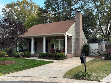 7313 Leacroft Court