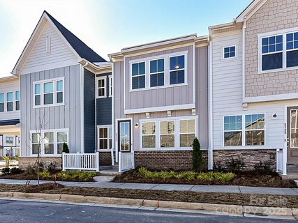 8932 Connover Hall Avenue sold townhome in Trellis at The Commons, Charlotte, NC