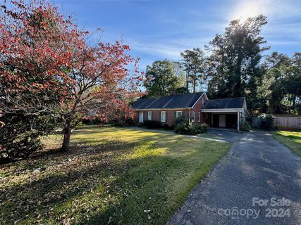 Previously sold for $930,000