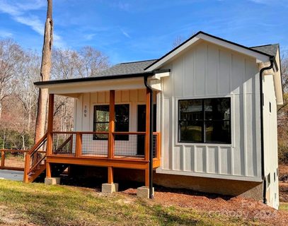 105 Ivanhoe Drive