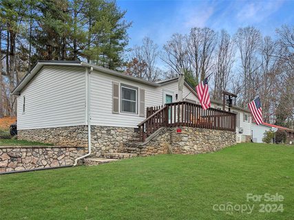 170 Indian Branch Road sold home in Candler Heights, Candler, NC