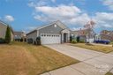193 Willow Valley Drive sold home in Mooresville, SC