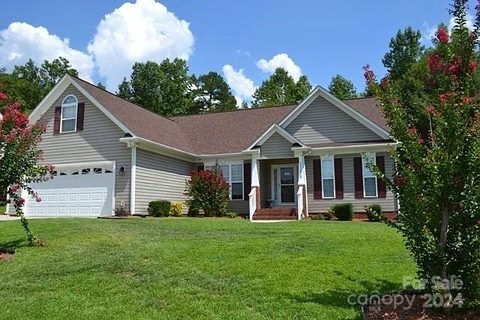 2356 Sweetbriar Lane sold home in Rollingwood, Rock Hill, SC