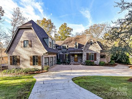 6040 Oxfordshire Road sold home in Stratford On Providence, Waxhaw, NC