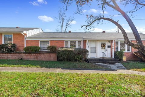 71 Trowbridge Lane sold condo in Sapphire Manor, Brevard, NC