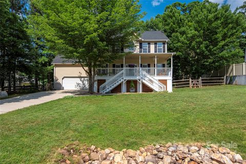 161 Gray Cliff Drive sold home in Greycliff, Mooresville, NC