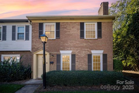 1517 Lansdale Drive sold condo in the Oaks, Charlotte, NC
