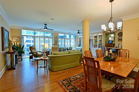400 N Church Street 511