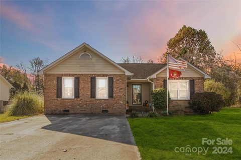 5011 Jacquelyne Drive sold home in Brittany Downs, Indian Trail, NC