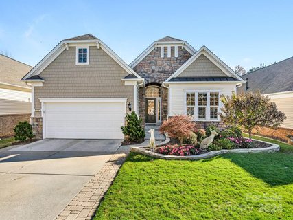 15313 Legend Oaks Court