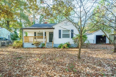 571 Hillandale Street sold home in Rockwood, Concord, NC
