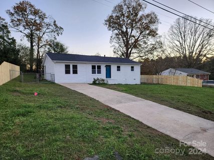 407 Homestead Drive sold home in Charleston, Gastonia, NC