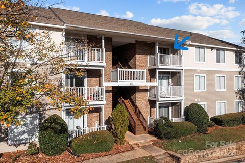 9551 University Terrace Drive sold condo in University Terrace, Charlotte, NC