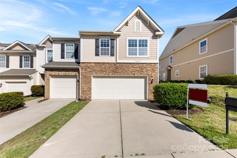 14423 Glendon Hall Lane