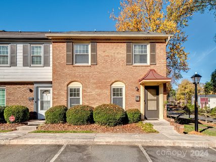 1525 Lansdale Drive F sold condo in The Oaks, Charlotte, NC