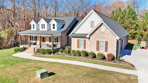 2895 Mehling Drive sold home in Cold Water Creek, Lincolnton, NC