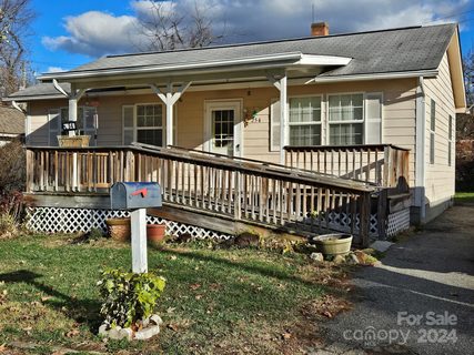 254 Westwood Circle