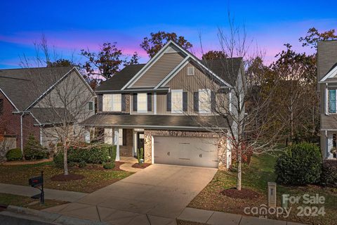 6122 Trailwater Road