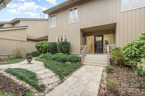 5140 Dunes Court