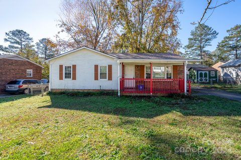 933 Rolling Green Road 13 sold home in Pine Terrace Estates, Rock Hill, SC