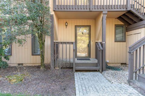 14 Pebble Creek Drive sold home in Pebble Creek, Asheville, NC