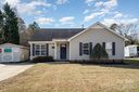 618 White Oak Lane sold home in Matthews, SC
