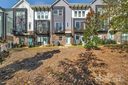 582 West End Drive sold home in Charlotte, SC