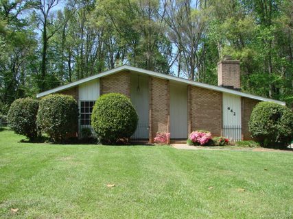 642 Vickery Drive sold home in Green Meadows, Charlotte, NC