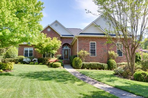 304 River Birch Circle
