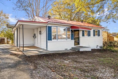 405 Telegraph Drive sold home in Charleston, Gastonia, NC