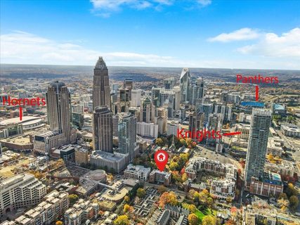 224 N Poplar Street 16 sold home in Churchill, Charlotte, NC