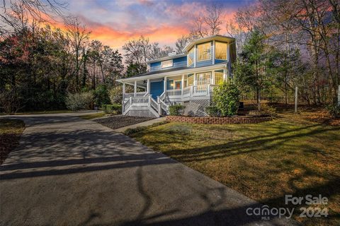 601 Lakeside Drive