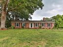 3042 Cresthill Drive sold home in Charlotte, SC