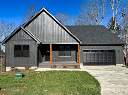 239 Byron Forest Drive sold home in The Cottages at Byron Forest, Horse Shoe, NC