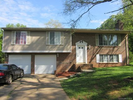 7462 Ponders End Lane sold home in Olde Concord, Charlotte, NC