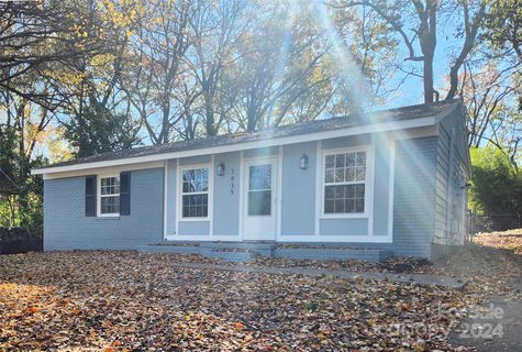 3935 Amerigo Street sold home in West View, Charlotte, NC