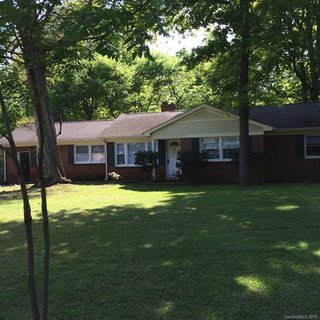 6217 King George Drive