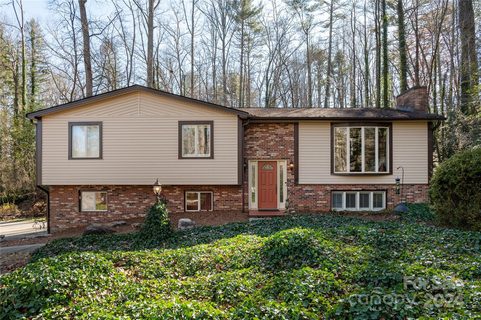 11 Cardinal Drive sold home in Illahee Hills, Brevard, NC