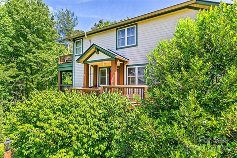 99 Ridgetop Circle 201