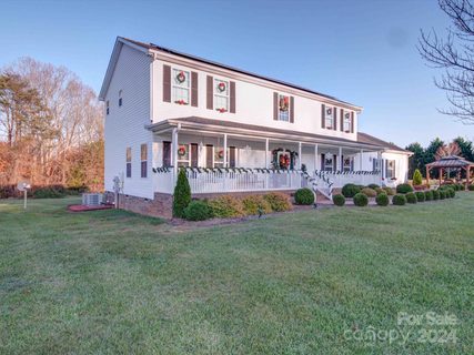 230 Primrose Drive sold home in Crestview, Stony Point, NC