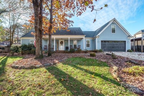 4395 Pine Harbor Drive sold home in Pine Harbor, Denver, NC