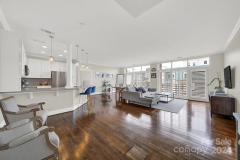 400 N Church Street 508 sold home in 400 North Church, Charlotte, NC