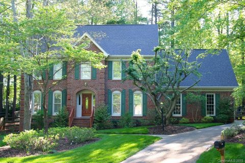 9305 Sardis Glen Drive sold home in Benton Woods, Matthews, NC