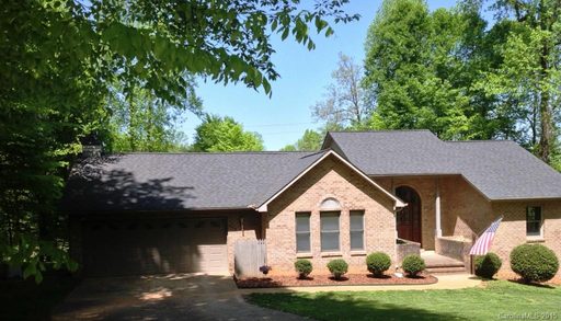 118 Carriage Lane