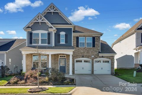 3611 Antrim Place