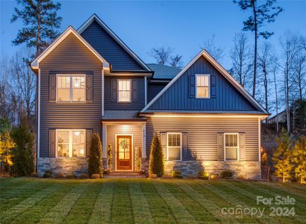 419b Spruce Place sold home in Winecoff Hills, Concord, NC