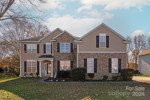 4805 Sandtyn Drive sold home in New Towne Village, Waxhaw, NC